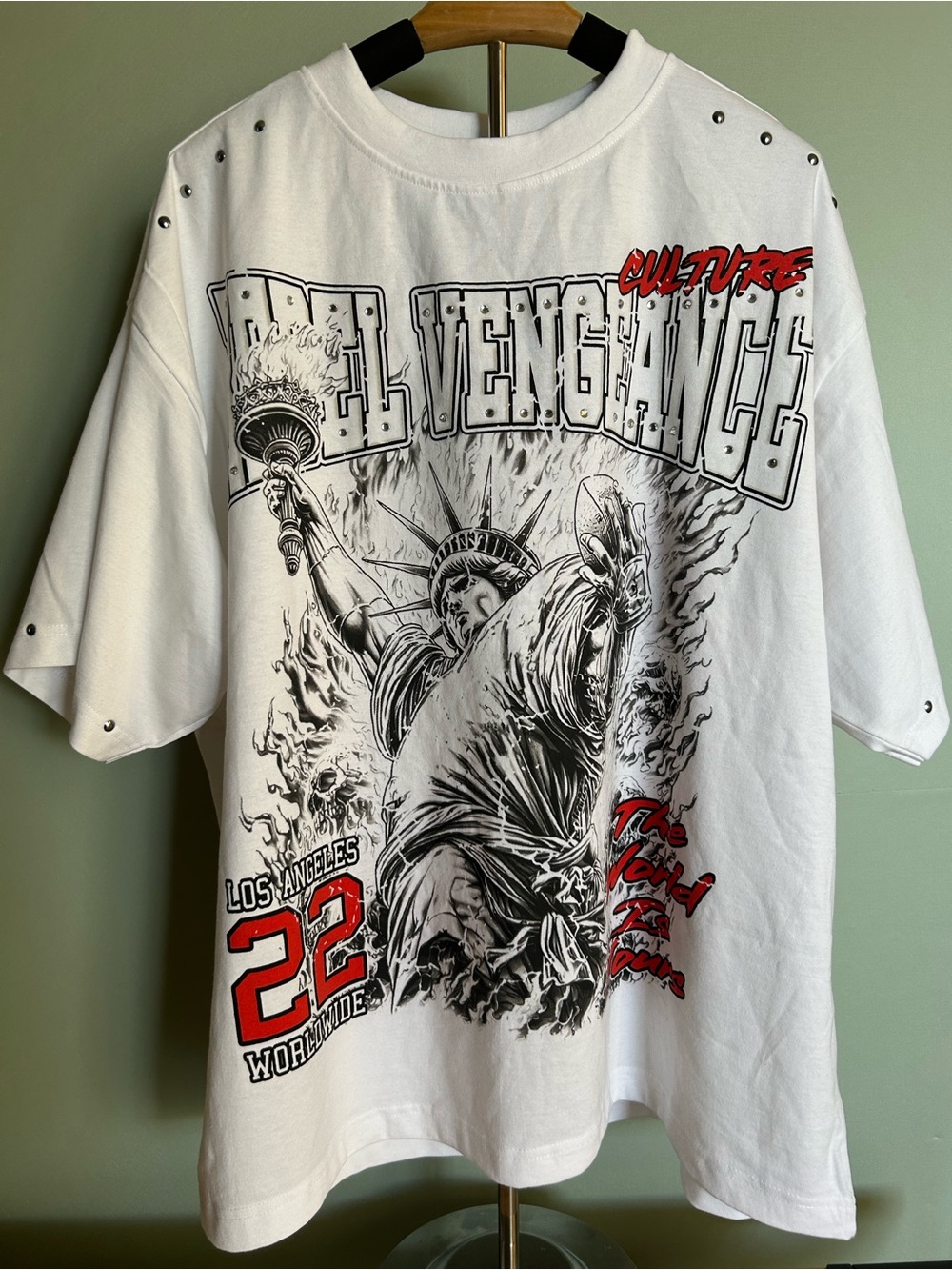 Rebel Vengeance  Loose Shirt Graphic T-Shirt Men's Size M